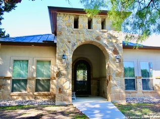 11335 Baxtershire, Helotes, TX 78023
