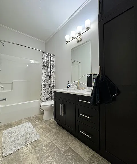 545 Hassard Close — Photo 12