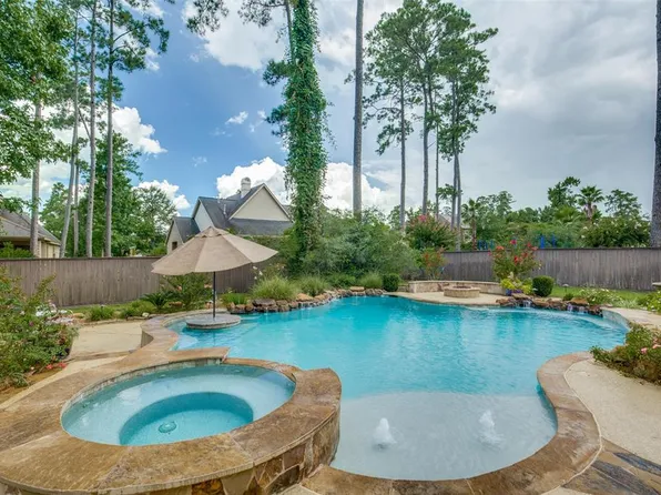 25311 Piney Bend Ct, Spring, TX 77389