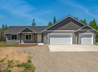 818 Sawbuck Rd, Spirit Lake, ID 83869