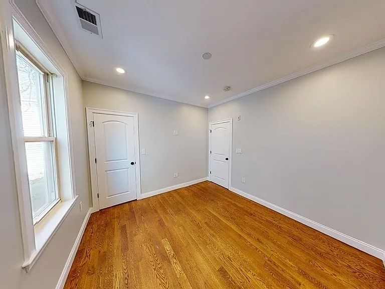 27 Chestnut Ave #1 — Photo 28