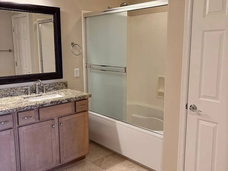 2565 E Southern Ave #16 — Photo 25