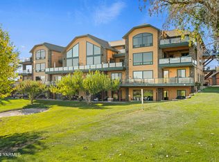 9150 Occidental Rd APT 6, Yakima, WA 98903