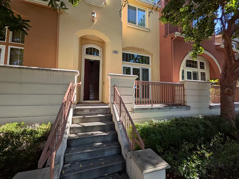 4086 Crandall Cir #4086 — Photo 3