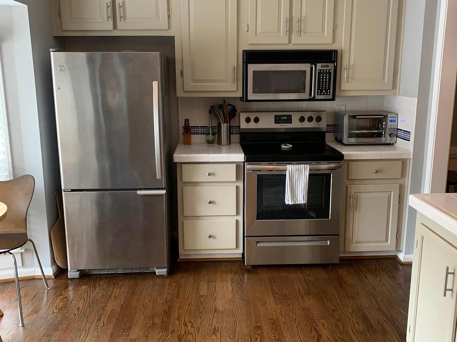 515 Towergate Pl — Photo 3