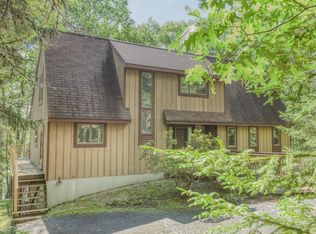 89 Appalachee Rd, Boothbay Harbor, ME 04538