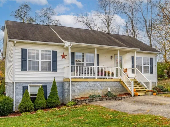 5631 Pine Grove Dr, Dublin, VA 24084