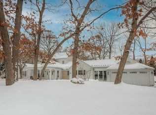 2450 N 117th St, Wauwatosa, WI 53226