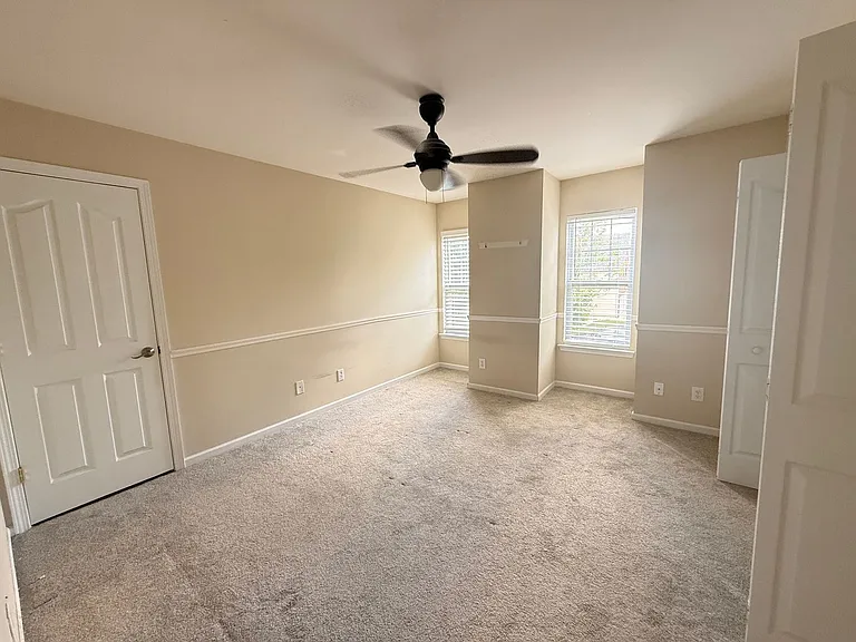 17418 Westmill Ln — Photo 12