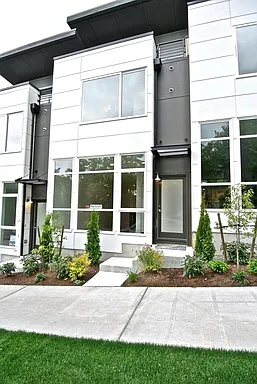 2017 E Spruce St Photo 1 2017 E Spruce St Photo 1
