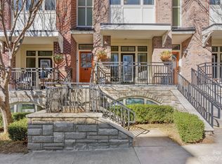 73 Stamford St, Asheville, NC 28803