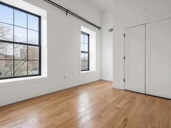 751a Monroe Street image 7 of 25