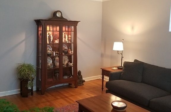 5th image of 7662 W Peterson Ave