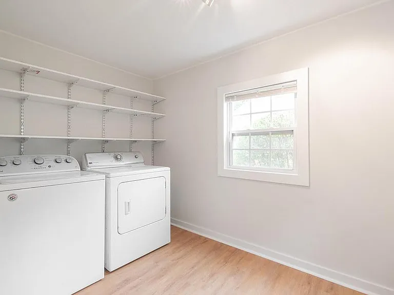 6408 W Grace St — Photo 8