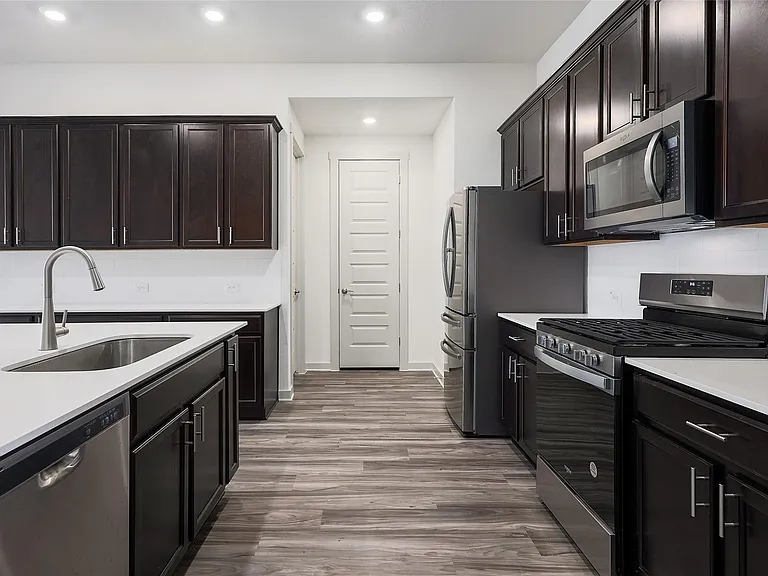1917 Centerline Ln — Photo 14