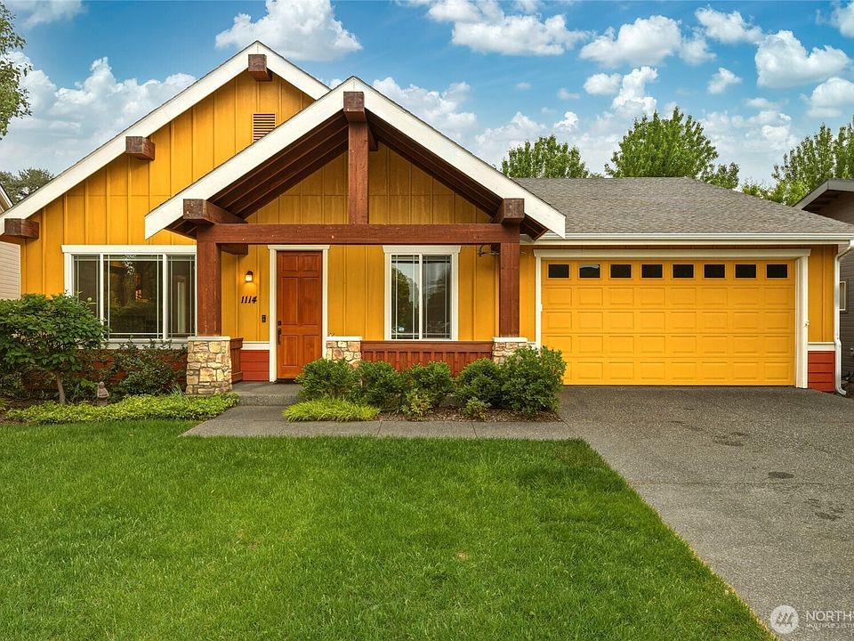 1st image of 1114 SE Creekside Drive