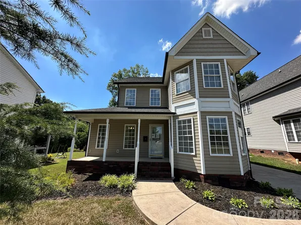 165 Bishop Ln, Concord, NC 28025