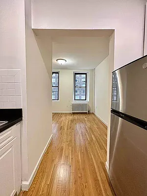 Rented by Waverly Realty Associates | media 6