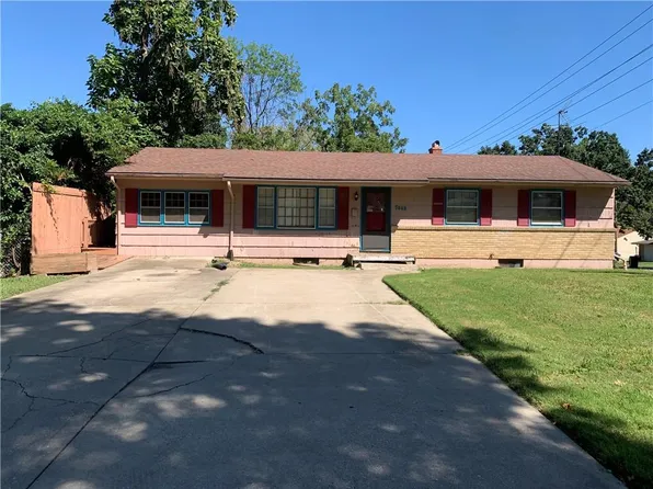 3849 S Vassar Ave, Independence, MO 64052