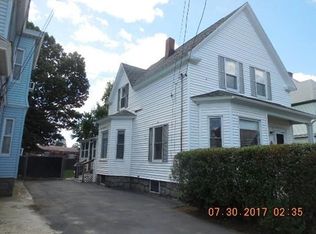 25 Garfield St, Lawrence, MA 01843