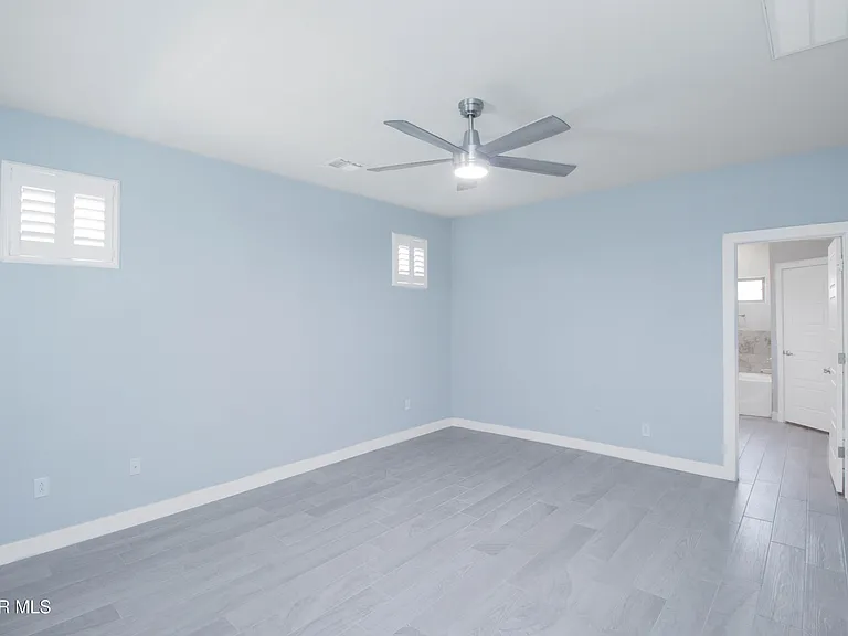 14724 Mike A Mendoza Ave — Photo 16