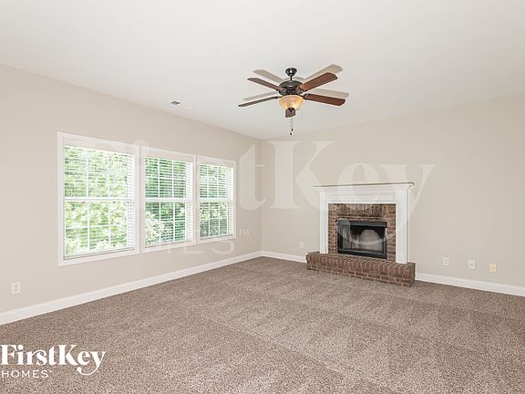 2nd image of 6275 Cove Creek Dr