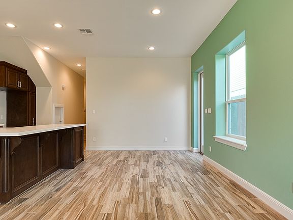 4th image of 108 E Mars Ln #A