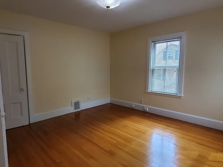 Back bedroom