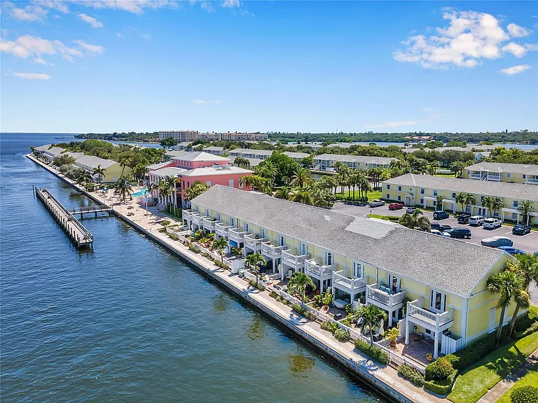4875 Coquina Key Dr SE #B — Photo 12