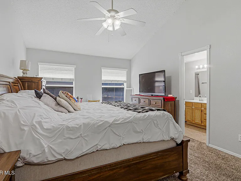 3828 Tierra Aurora Dr — Photo 33
