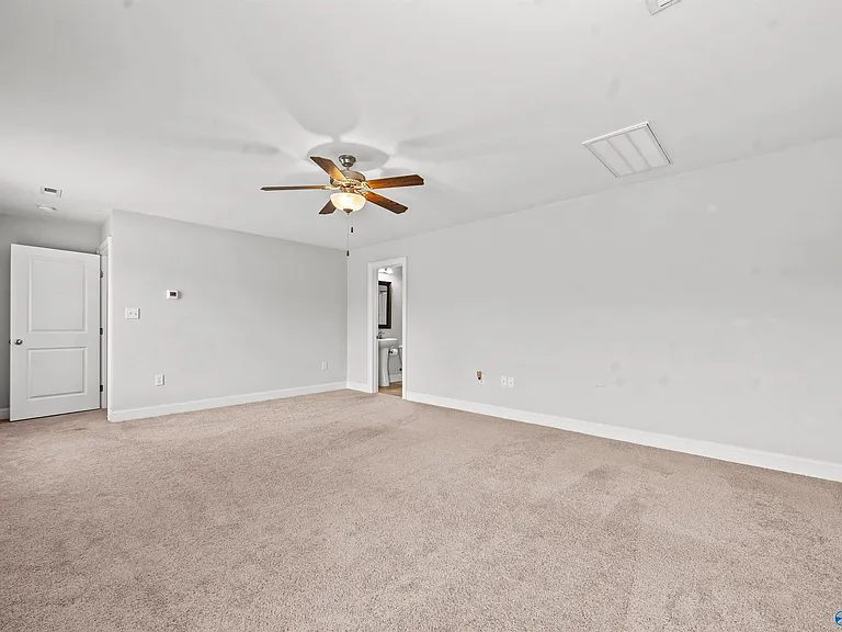 233 Dustin Ln NW — Photo 31
