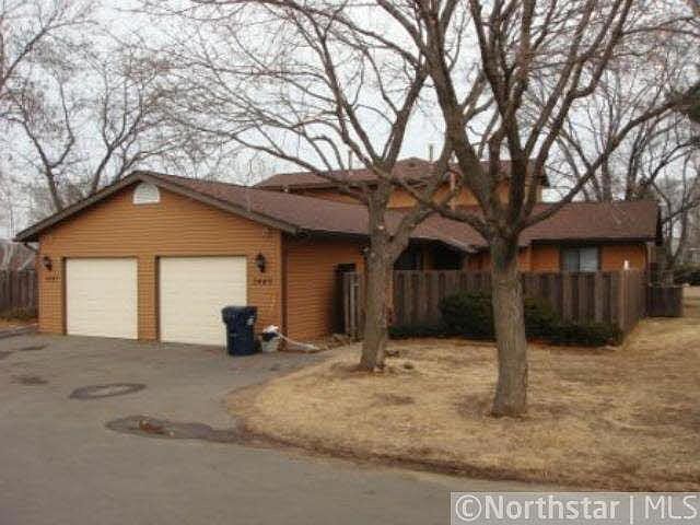 2nd image of 3449 Cloman Way E