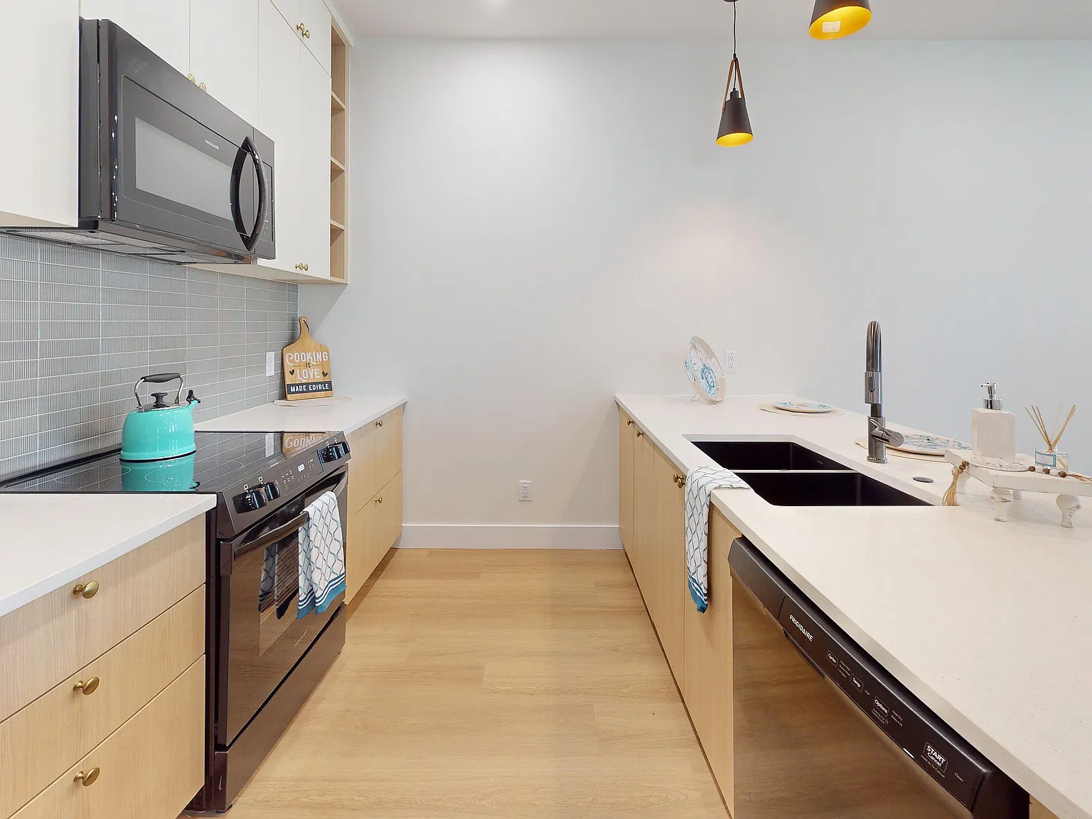 The Canopy Townhomes — Photo 2
