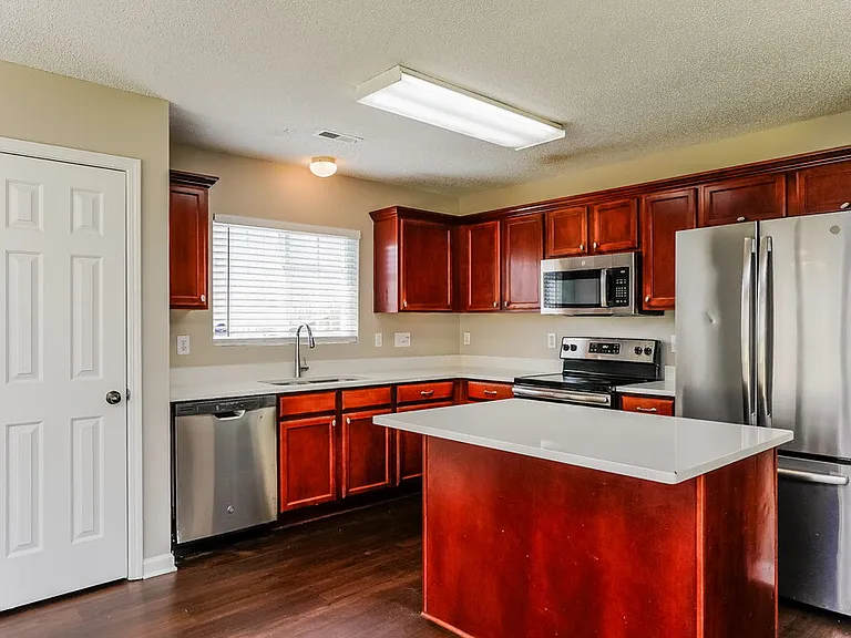 1101 Tellis Dr — Photo 9