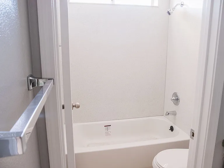 39748 Gorham Ln — Photo 15