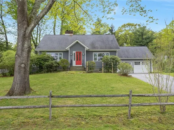 42 Lake Shore Drive, South Salem, NY 10590