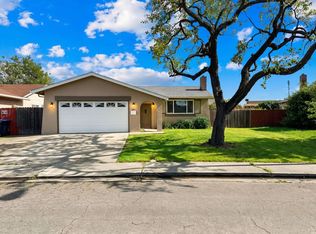 1037 Mockingbird Ln, Fairfield, CA 94533