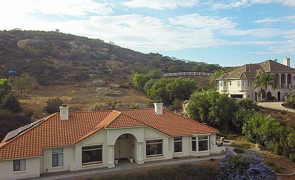 3rd image of 10088 Silver Creek Ln