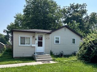 1430 Summit Ave, Ames, IA 50010