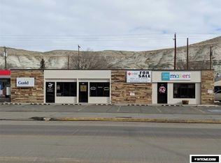 541 E Flaming Gorge Way, Green River, WY 82935