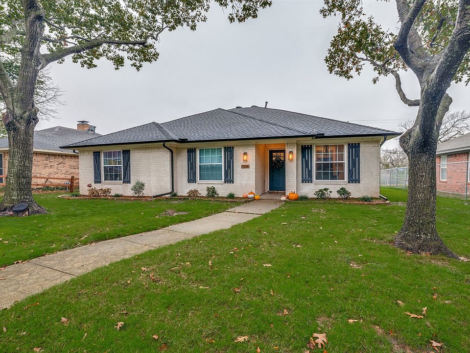1st image of 708 Stoneybrook Dr
