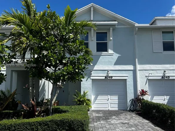 6349 Topsail Dr, West Palm Beach, FL 33413