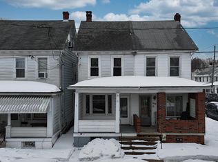 103 E Amidon St, Summit Hill, PA 18250