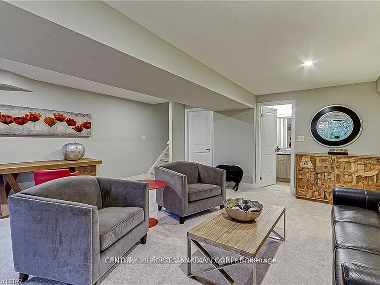 177 Edgevalley Rd #88 — Photo 29