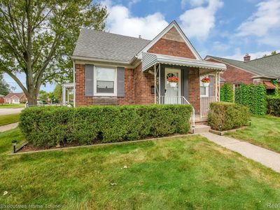 21103 Redmond Ave, Eastpointe, MI, 48021