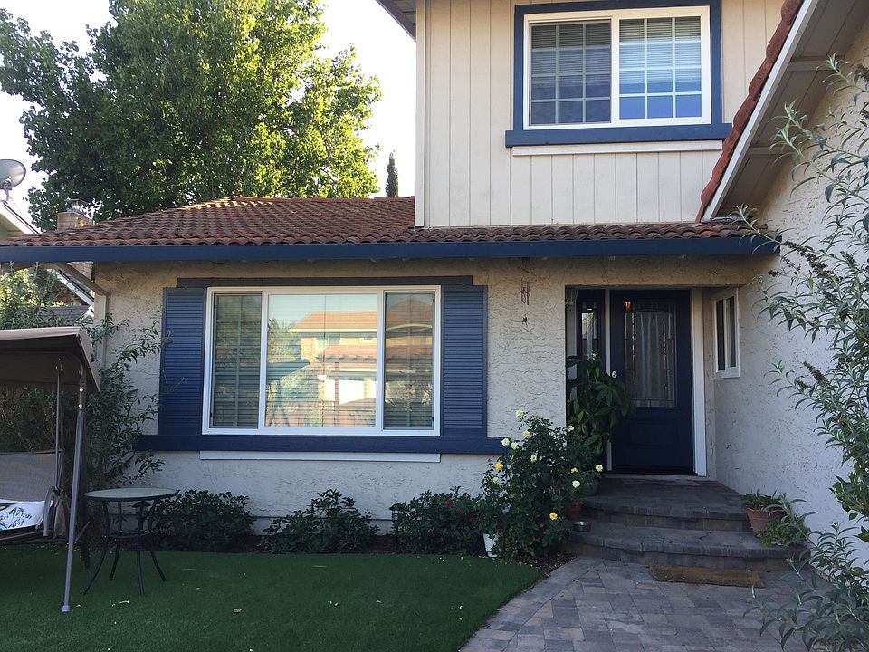 1st image of 15655 La Mesa Ct