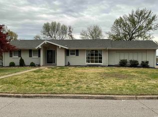 2233 Swinging Way, Evansville, IN 47711