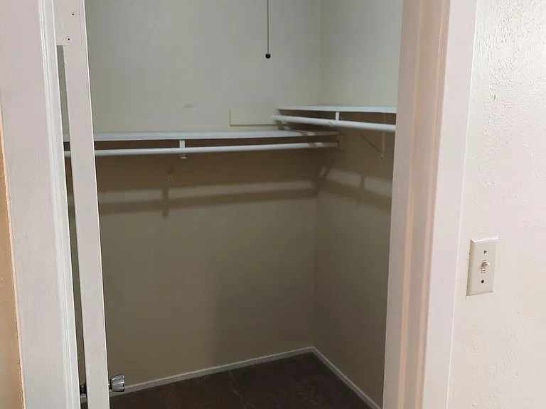 14002 Harbor Dr — Photo 14