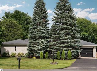 3130 Veterans Dr, Traverse City, MI 49684