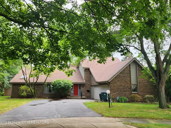 1421 Stanlake Dr, East Lansing, MI 48823